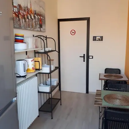 Couette-café Belvedere - Piano 4, No Ascensore *