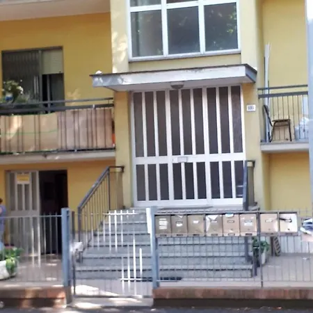 Belvedere - Piano 4, No Ascensore Bed & Breakfast *